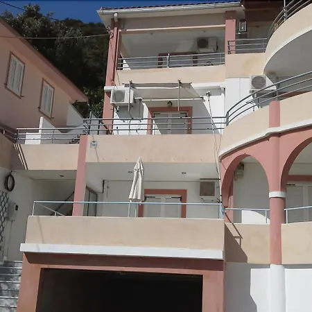 Apartment Harbour View Poros (Kefalonia)